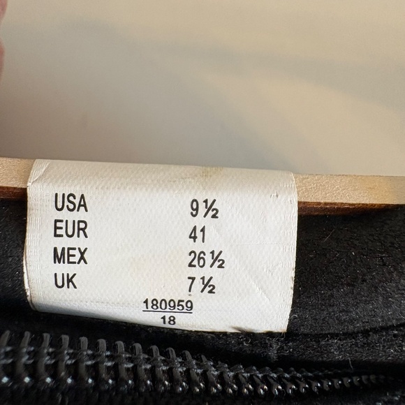 American Eagle Black Faux Suede Open Toe Bootie Lattice Pattern Chunky Heel - Picture 5 of 7